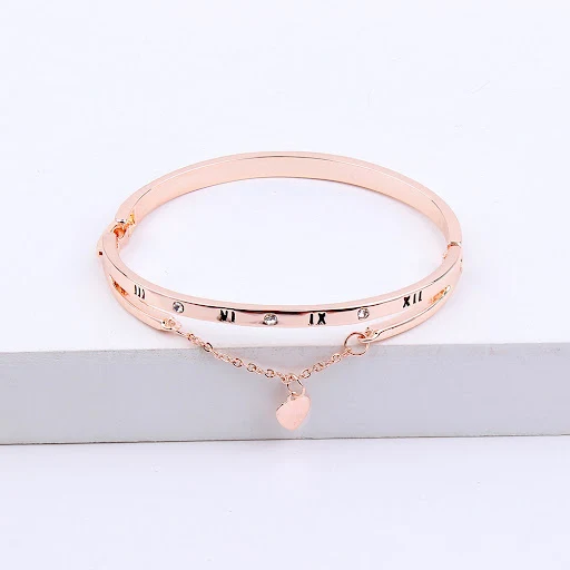 Title 2, Pulseira de pêssego com borla