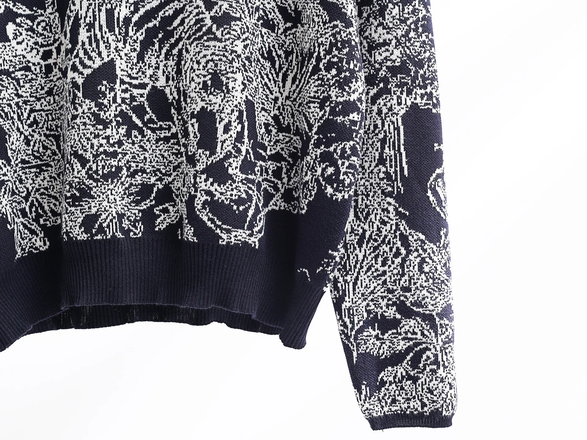 product image - 16