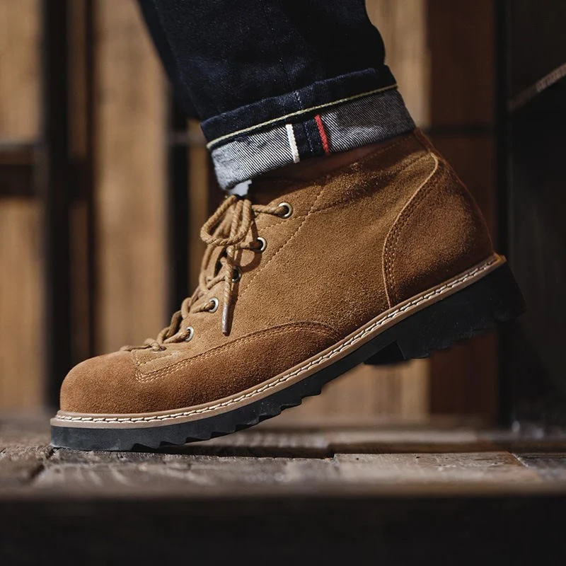 Botas curtas casuais de cano baixo estilo britânico. Sapatos versáteis e perfeitos para combinar com qualquer look, oferecendo conforto e estilo. — foto 1