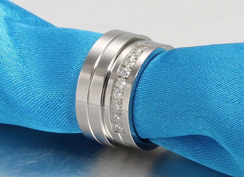 Roestvrijstalen diamant paar ring. Perfect cadeau voor koppels die hun liefde willen tonen. Duurzame kwaliteit. — foto 5