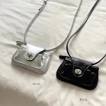 Cute Oil Waxed Leather Chain Shoulder Crossbody Pouch for effortless style. Carry your essentials with this adorable and — photo 3