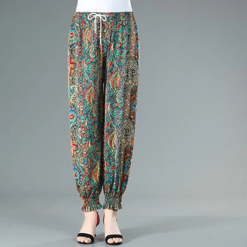Calças bloomers de verão folgadas de cintura alta e slim, tamanho grande. Conforto e estilo para o verão, perfeitas para um look despojado e elegante. — foto 23