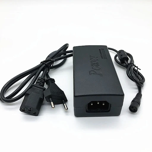 Title 1, Carregador universal para laptop Adaptador de e...