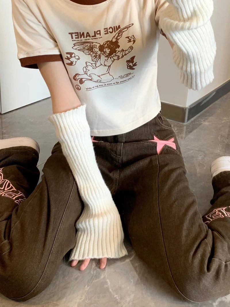 Dames jeans met hoge taille, dunne stof en sterren uitsparingen, voor een stijlvolle look die je figuur flatteert en luchtig aanvoelt. — foto 5