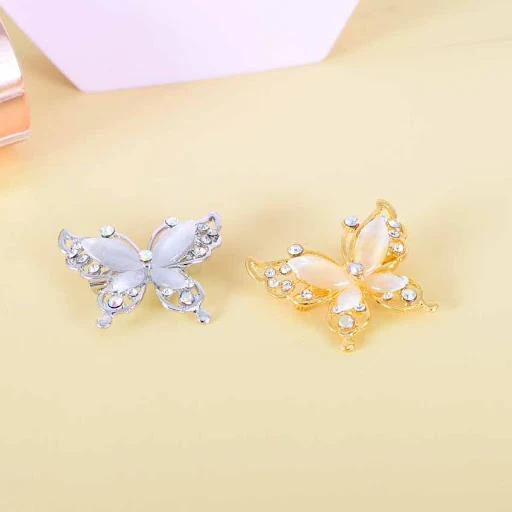 Title 3, Broche coreano de borboleta com diamantes, um a...
