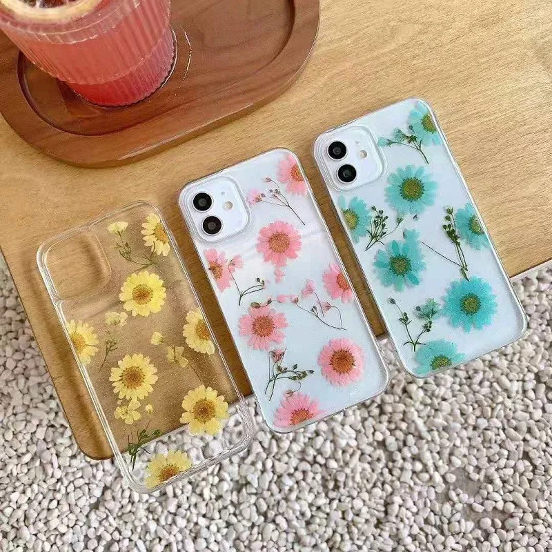 Title 1, Epoxy Daisy Immortal Flower iPhone 13 Pro Mobil...