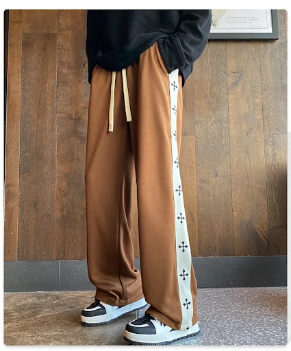 Title 16, Lässige Herrenhose mit seitlichem Kreuz-Design,...