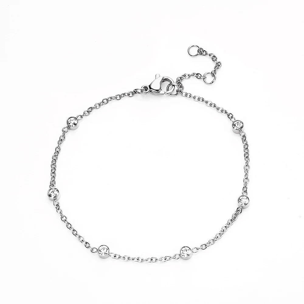 Pulseira de liga simples com um ou seis diamantes, design liso e elegante. Um toque sutil de brilho e sofisticação para o seu dia a dia. — foto 2