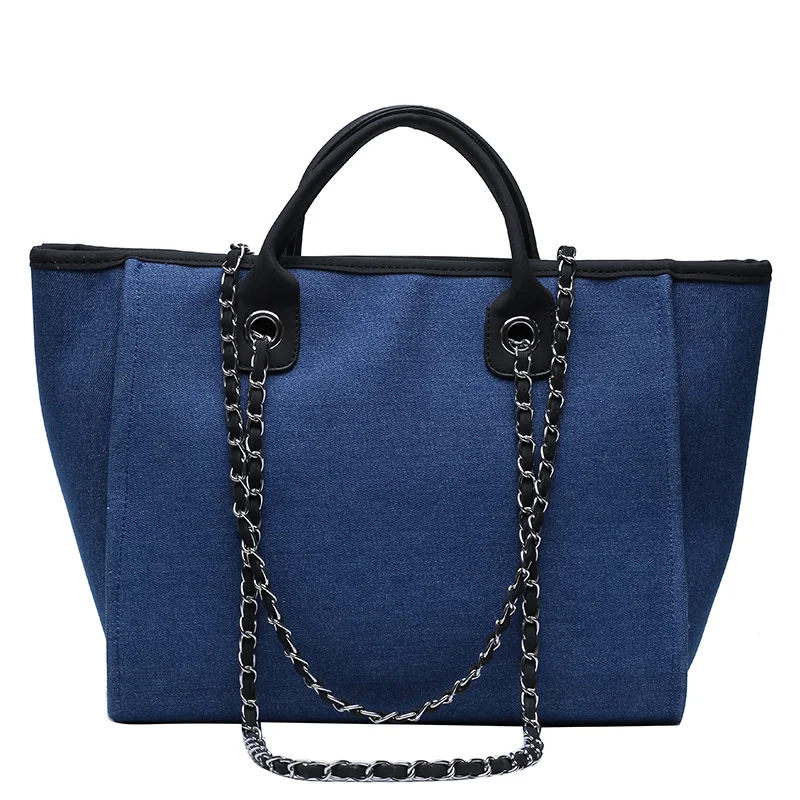 Simple Chain One-shoulder Diagonal Tote Bag. Stylish and practical, perfect for carrying your daily essentials with comf — photo 3