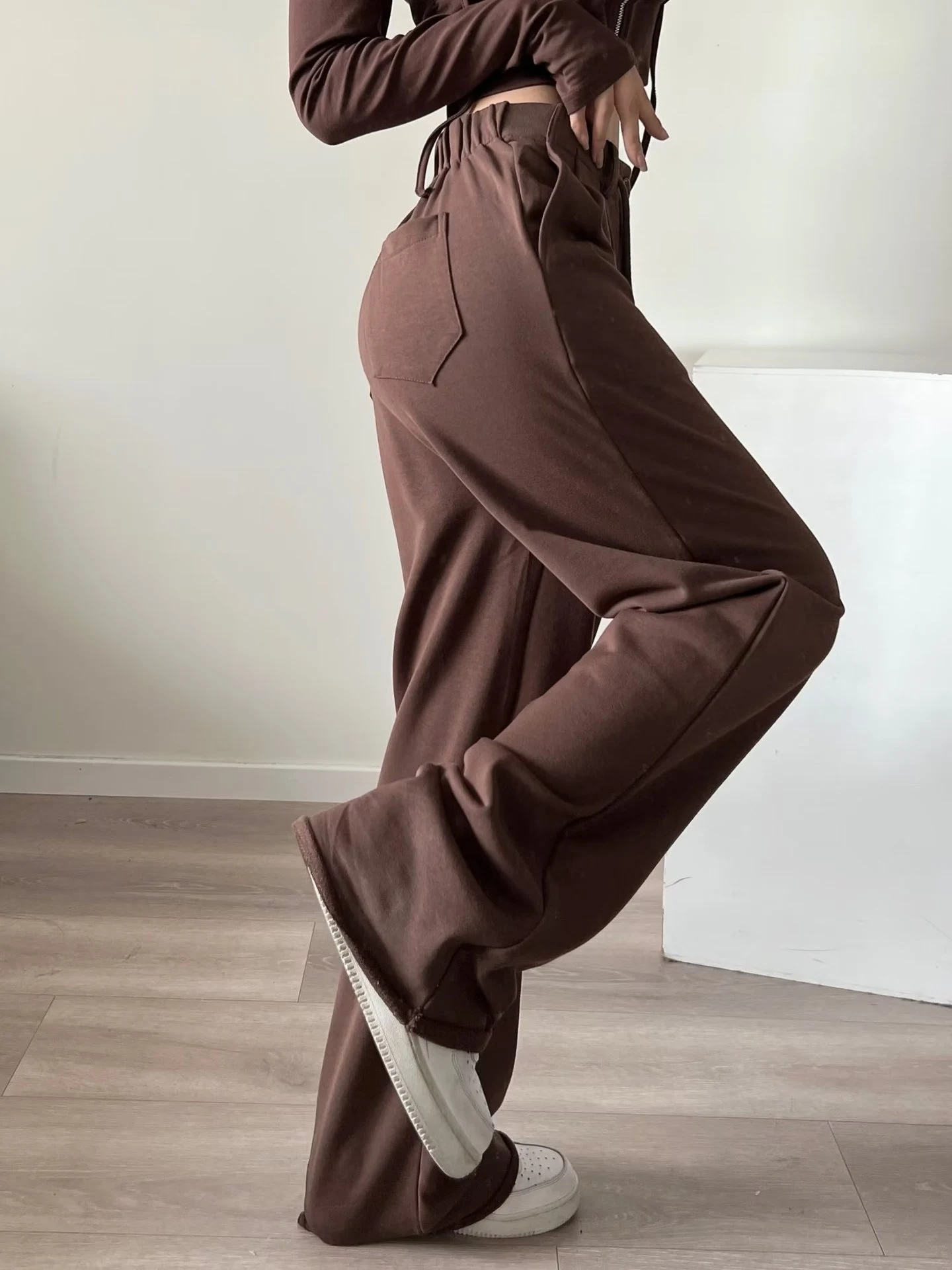 High Waist Drooping Drawstring Mop Style Sweatpants for Women, Loose Wide Leg Sports Pants, Slightly Spicy, Comfortable — photo 28