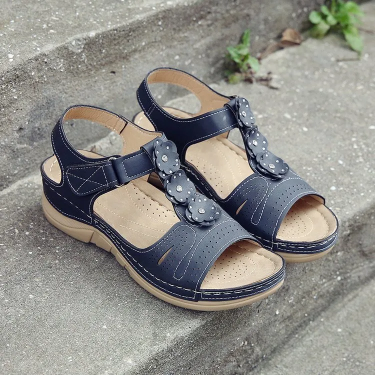 New Style Velcro Casual Sandals for Ladies – Comfortable and Easy to Wear – Perfect for Everyday Use and Summer Activiti — photo 4