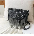 Bolsa Feminina Pequena Quadrada de PU com Rebites, Ombro Único e Transversal, Fashion, Ideal para um Visual Moderno e Sofisticado — foto 1