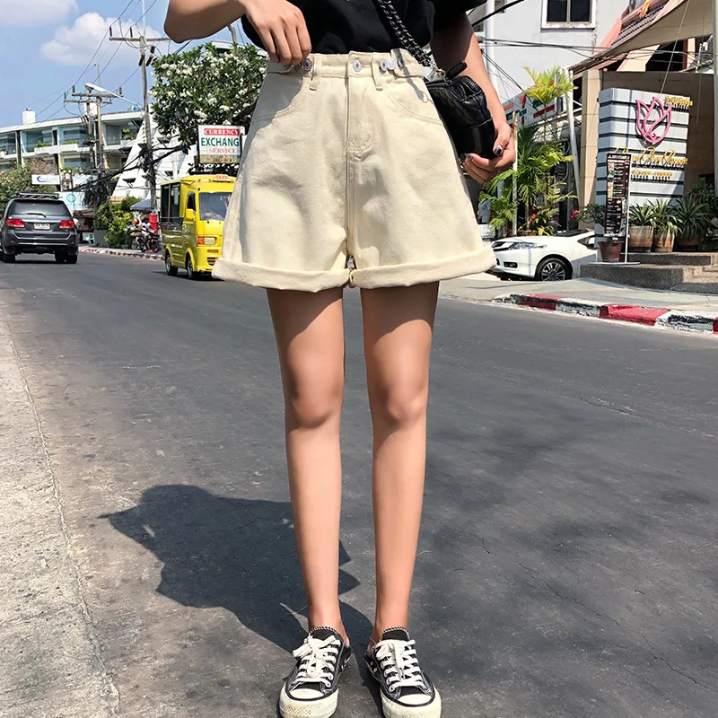 Title 2, Denim shorts met hoge taille, wijde pijpen en o...