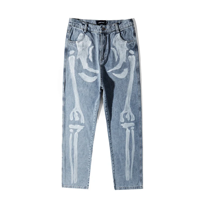 Title 5, Calças jeans com estampa de grafite de caveira