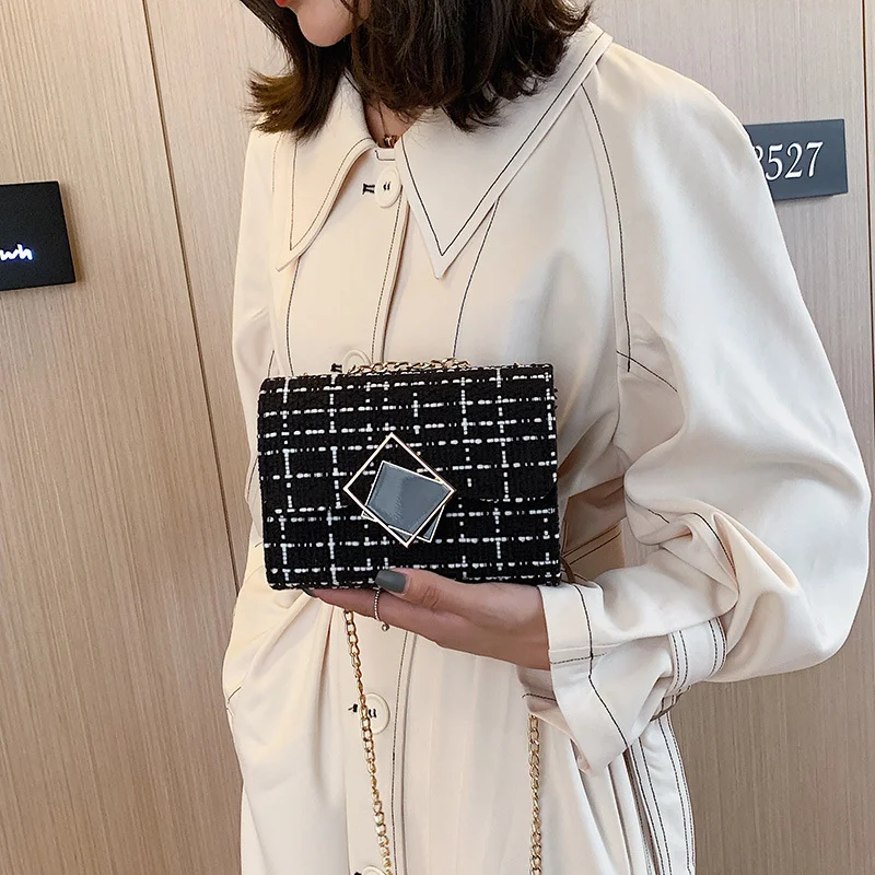 Women's Stylish Check Chain Bag, perfect for everyday use and special occasions. Offers secure storage and a versatile d — photo 3