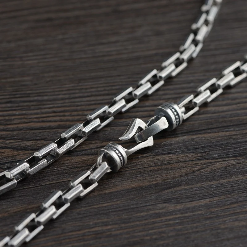Colar Punk Tipo Corrente Grossa Prata S925 com Acabamento Antigo, Design Robusto e Moderno, Perfeito para um Visual Impactante e Autêntico — foto 10