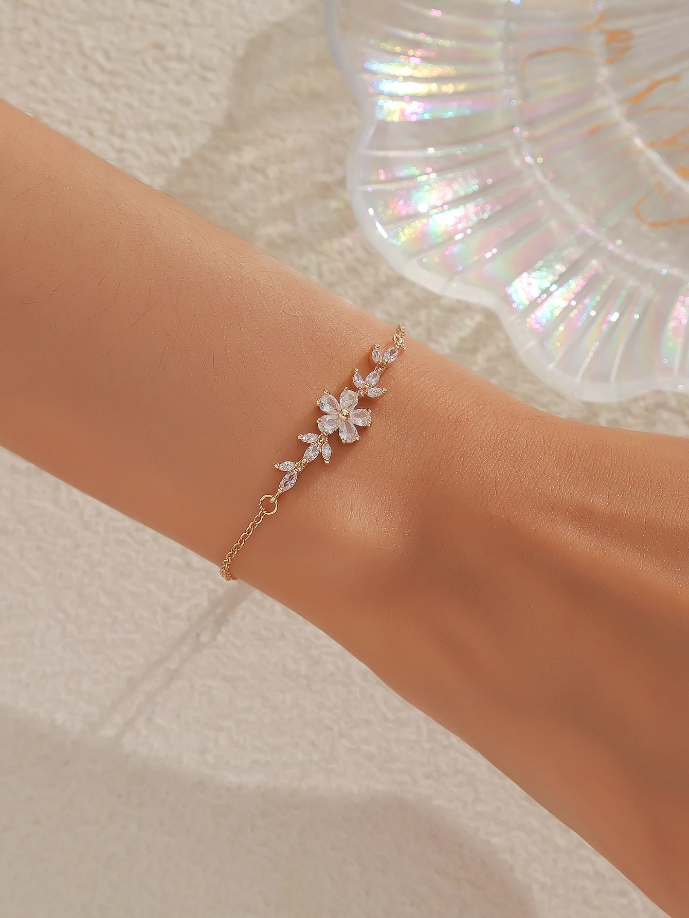 Title 2, Pulseira de flor e folha de diamante, minimalis...