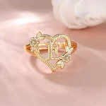Anel Aberto Doce com 26 Letras, Design Criativo Rosa Dois Tons. Um Presente Ideal e Delicado para Ela. Jóias finas para uso diário. — foto 31