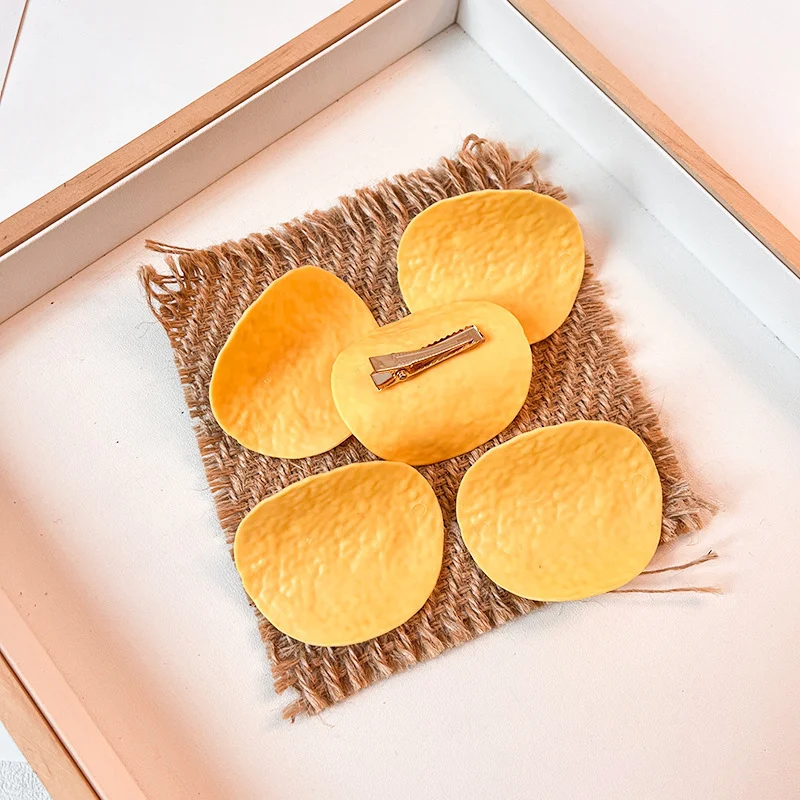 Title 2, Simulation Snacks Funny Potato Chips Side Clip ...