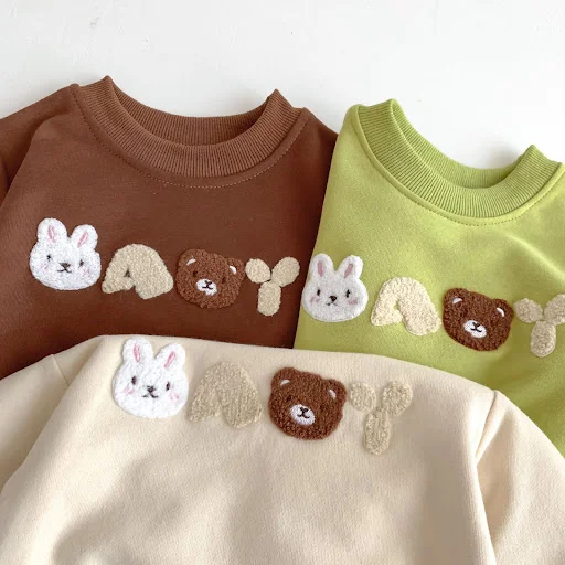 Title 4, Camiseta de Manga Longa Fofa com Letras de Urso...