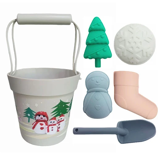 Title 7, Childrens Outdoor Snow Bucket Silicone Beach T...