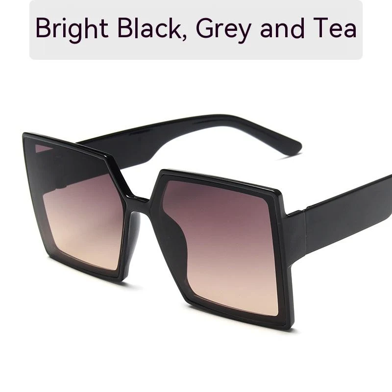 New Large Square Frame Sunglasses For Women. Stylish UV protection with clear vision. Get a fashionable and comfortable — photo 5