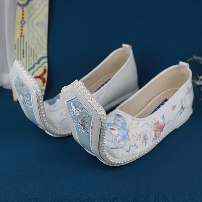 Title 5, Dengyuns Hanfu Shoes Increase Head Height