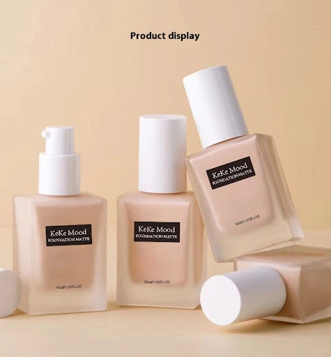 Title 8, Vloeibare Foundation Oplichtend Concealer BB Cr...