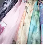 Saia boêmia retrô europeia e americana para praia, estilo vintage. Desfrute do verão com elegância e conforto, ideal para a praia. — foto 4