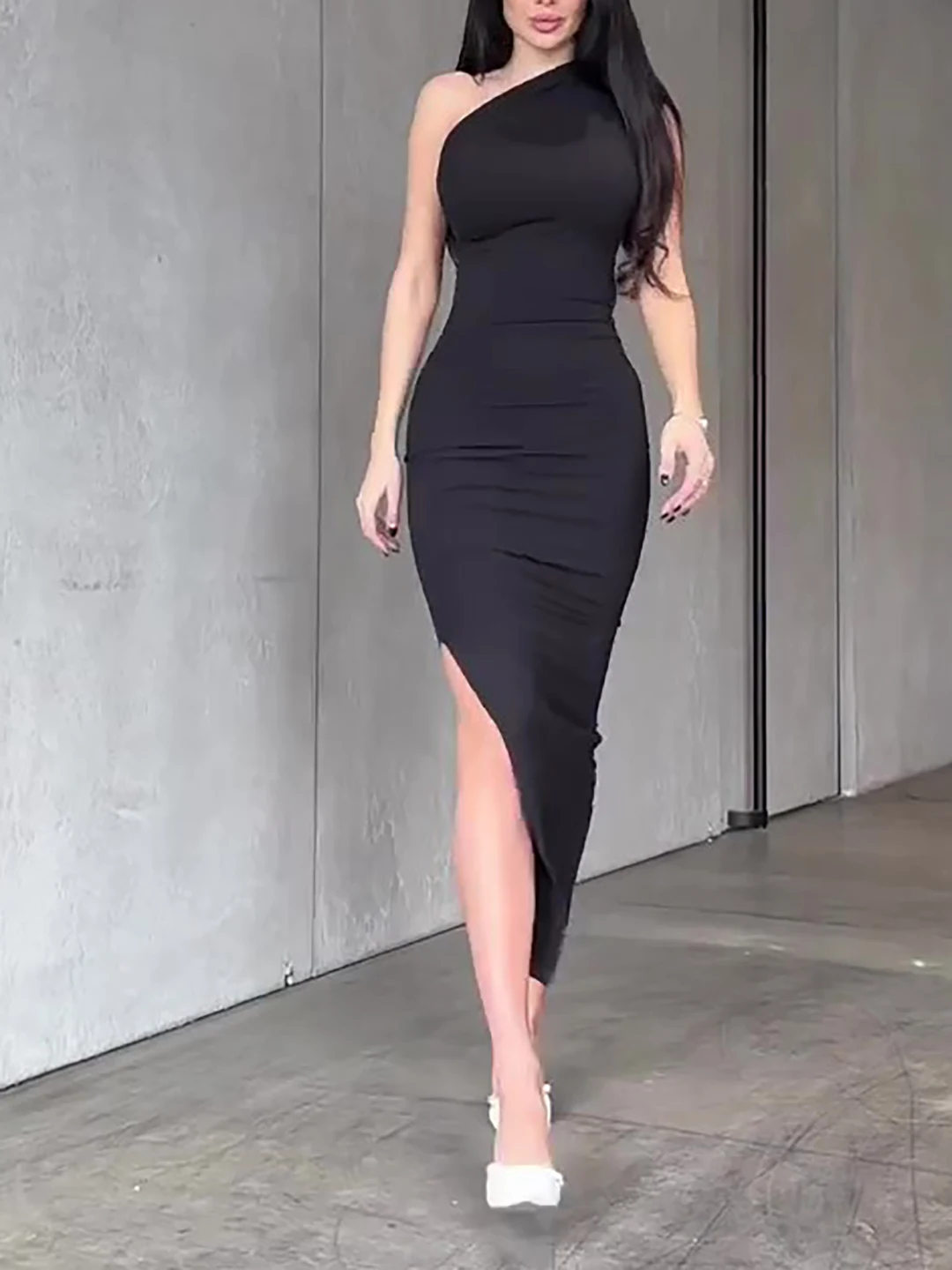 Solid Color One Shoulder Slit Dress — photo 2