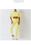 Blusa esportiva de manga curta para mulheres Roupas de yoga ao ar livre Tecido respirável e leve Perfeita para exercícios e atividades físicas. — foto 14