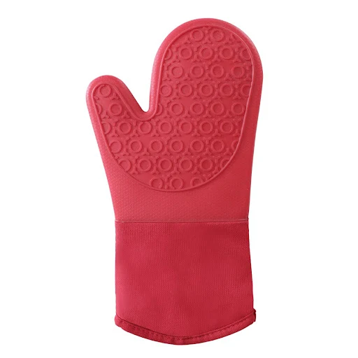 Title 6, Waterproof and insulated gloves to keep your ha...