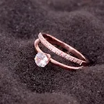 Anillo de acero de titanio con circonita de diamante individual microincrustado de doble capa, elegancia duradera y brillo sutil para ti. — foto 6