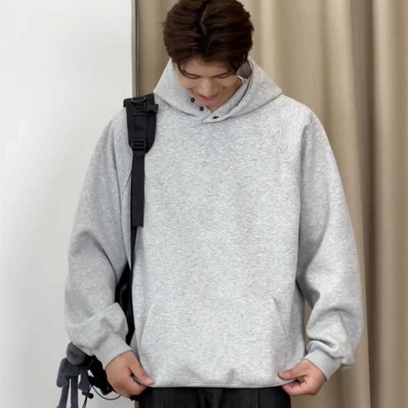 Moletom com capuz masculino, casaco cinza folgado. Conforto e estilo para o dia a dia. Ideal para um visual casual e moderno. — foto 10