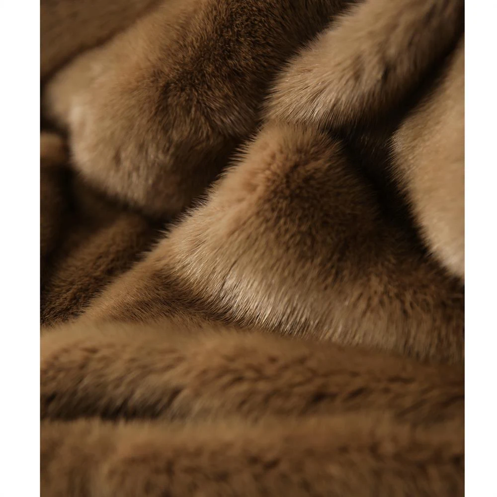 Title 4, Womens Leisure Simple Mink Fur Coat, a luxurio...