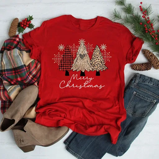 Title 18, Camiseta Árvore de Natal de Comércio Exterior M...
