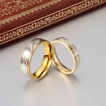 Aliança de casamento clássica dourada para mulheres e homens, um símbolo eterno de amor e união para casais. — foto 7