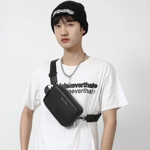 Title 4, Bolsa Quadrada Esportiva Pequena Masculina Simp...
