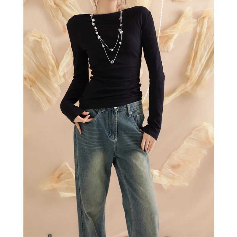 Top simple y entallado con abalorios de madera Zen, corte ajustado, ideal para un look relajado y elegante, perfecto para el día a día. — foto 7