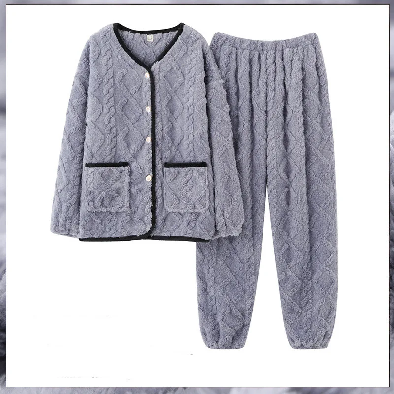 Ladies long-sleeved flannel padded pajamas home service suit, cozy and comfortable for relaxing at home or providing hom — photo 6