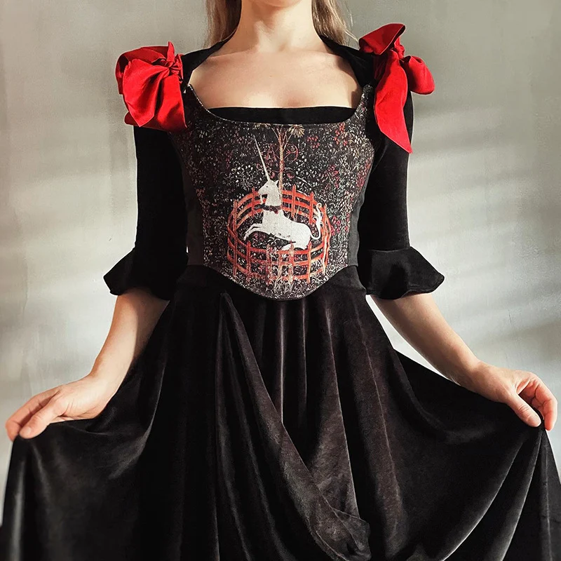 Title 3, New Pullover Sleeveless Lace-Up Print Crop Corset