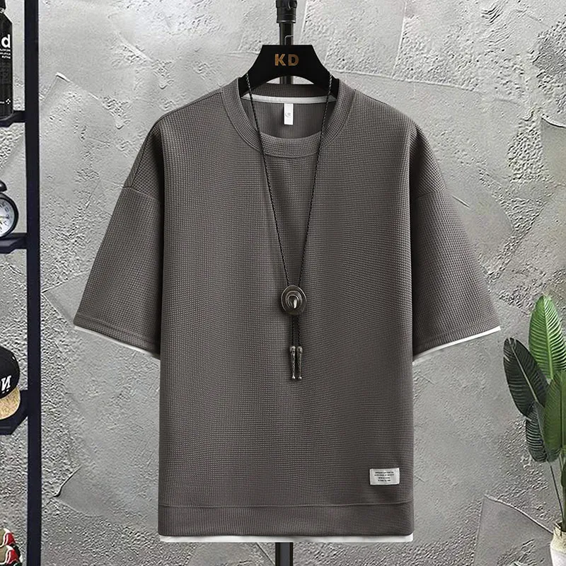 Men's Waffle Casual Round Neck Short Sleeve T-Shirt. Comfortable and stylish for everyday wear. Perfect for a relaxed, c — photo 4