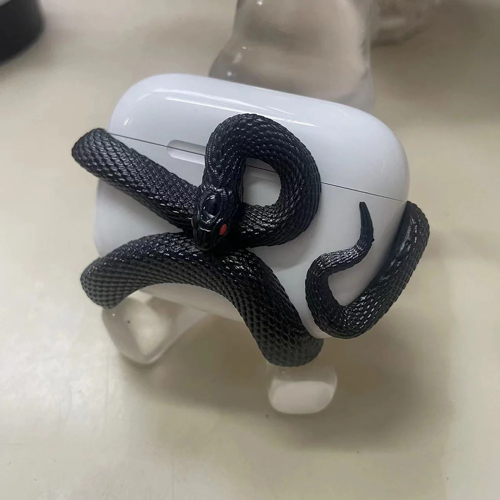 Creative Snake Series Silicone Earphone Case Protect your wireless earphones in style. Creative snake design, easy to cl — photo 6