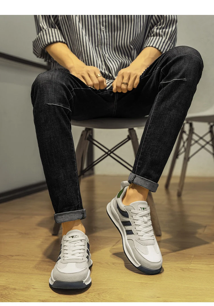 Zomer sneakers met zachte zool en ademende mesh voor buiten hardlopen. Biedt comfort, lichtgewicht en goede ventilatie. — foto 7