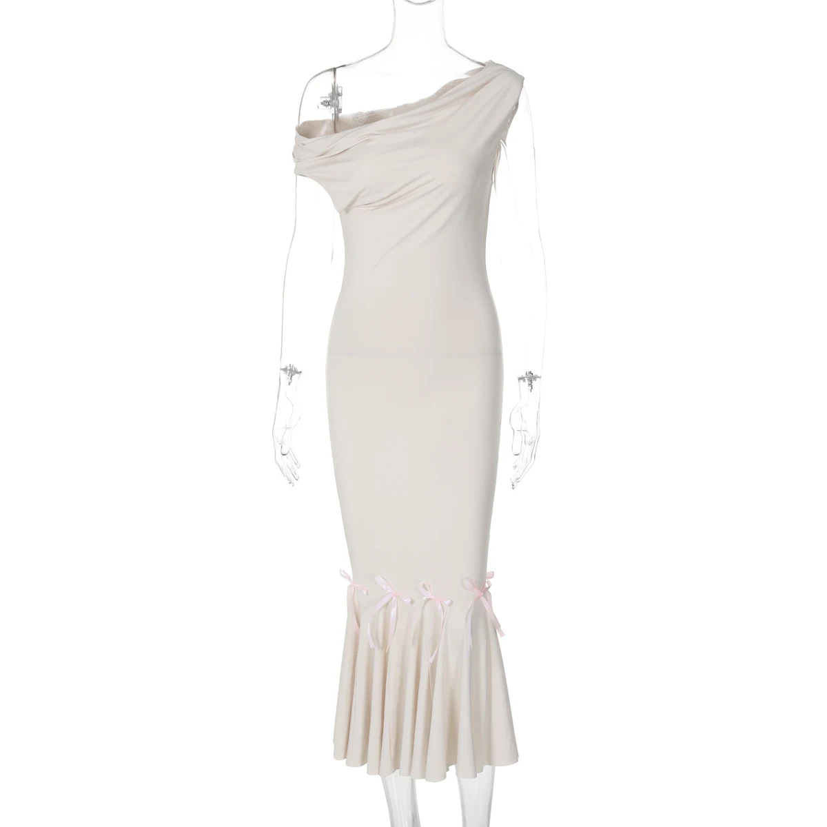 Title 15, Diagonal Collar Lace Slim Solid Color Dress