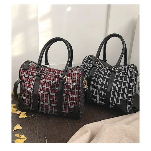 Title 31, Bolsa crossbody vintage xadrez, ideal para mulh...