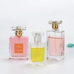 Clear Cosmetics Bottle Glass Perfume Separate. Elegant, easy to use glass bottle, perfect for storing and applying your — photo 2