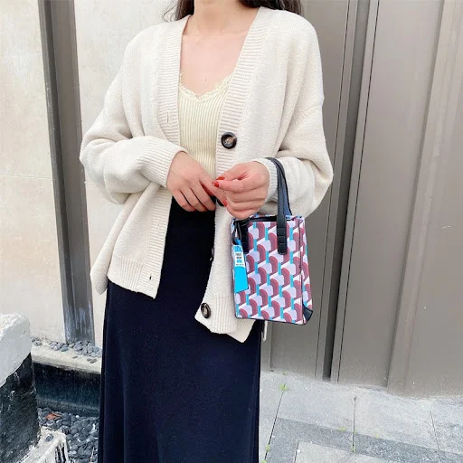 Title 6, Mini portable messenger bag