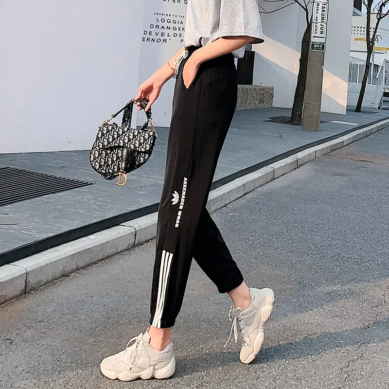Title 2, Slim casual harem pants for a comfortable and s...