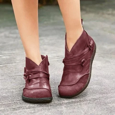 Botas baixas retrô com combinação de cores para um visual vintage autêntico. Perfeitas para adicionar um toque de nostalgia e estilo ao seu dia a dia. — foto 2